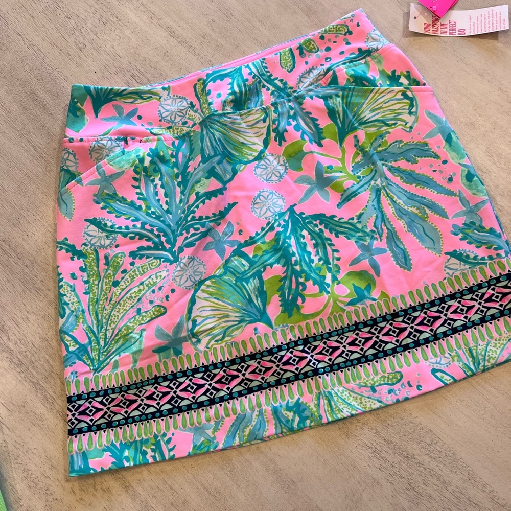 NWT - Lilly Pulitzer - Monica Skort UPF 50+ - size 8